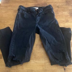 Bullhead black distressed skinny Jean
